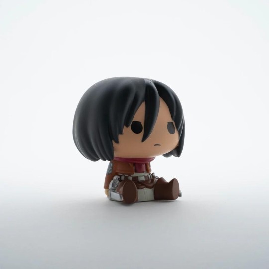 ATTACK ON TITAN - Mini-Tirelire - Chibi Mikasa - 13cm